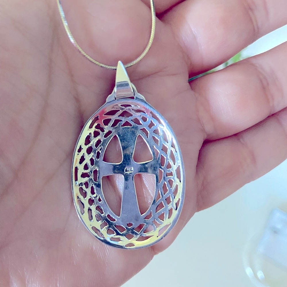 Large Solid 925 Sterling Silver Cross Celtic Knot… - image 2